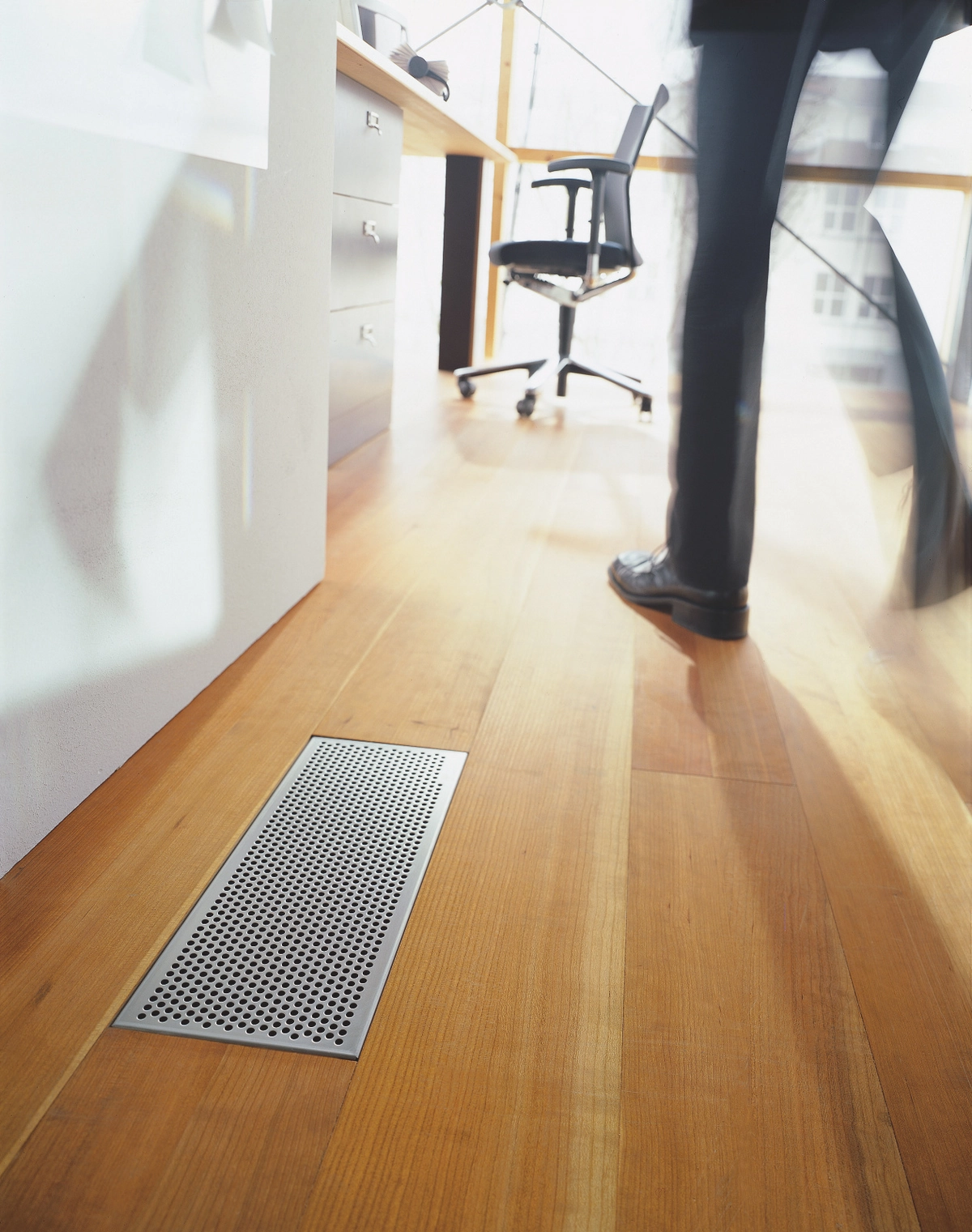 Zehnder Design-Gitter CLF, Venezia, weiß, 350 x 130 mm